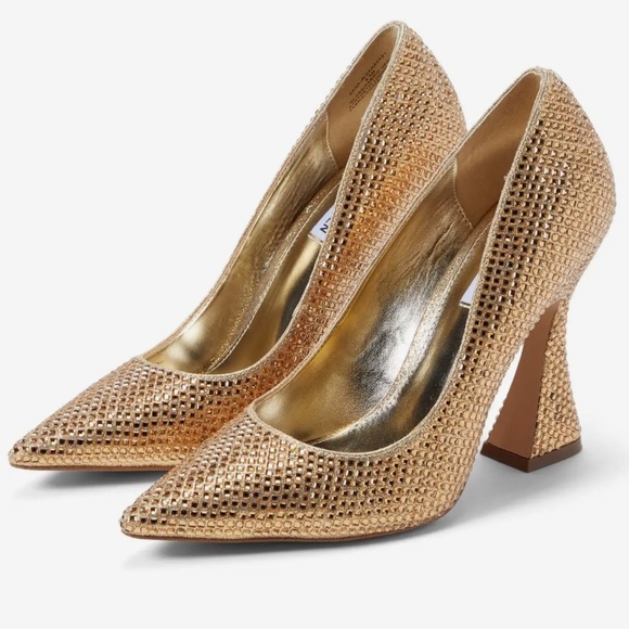 Steve Madden Zana-R Pump